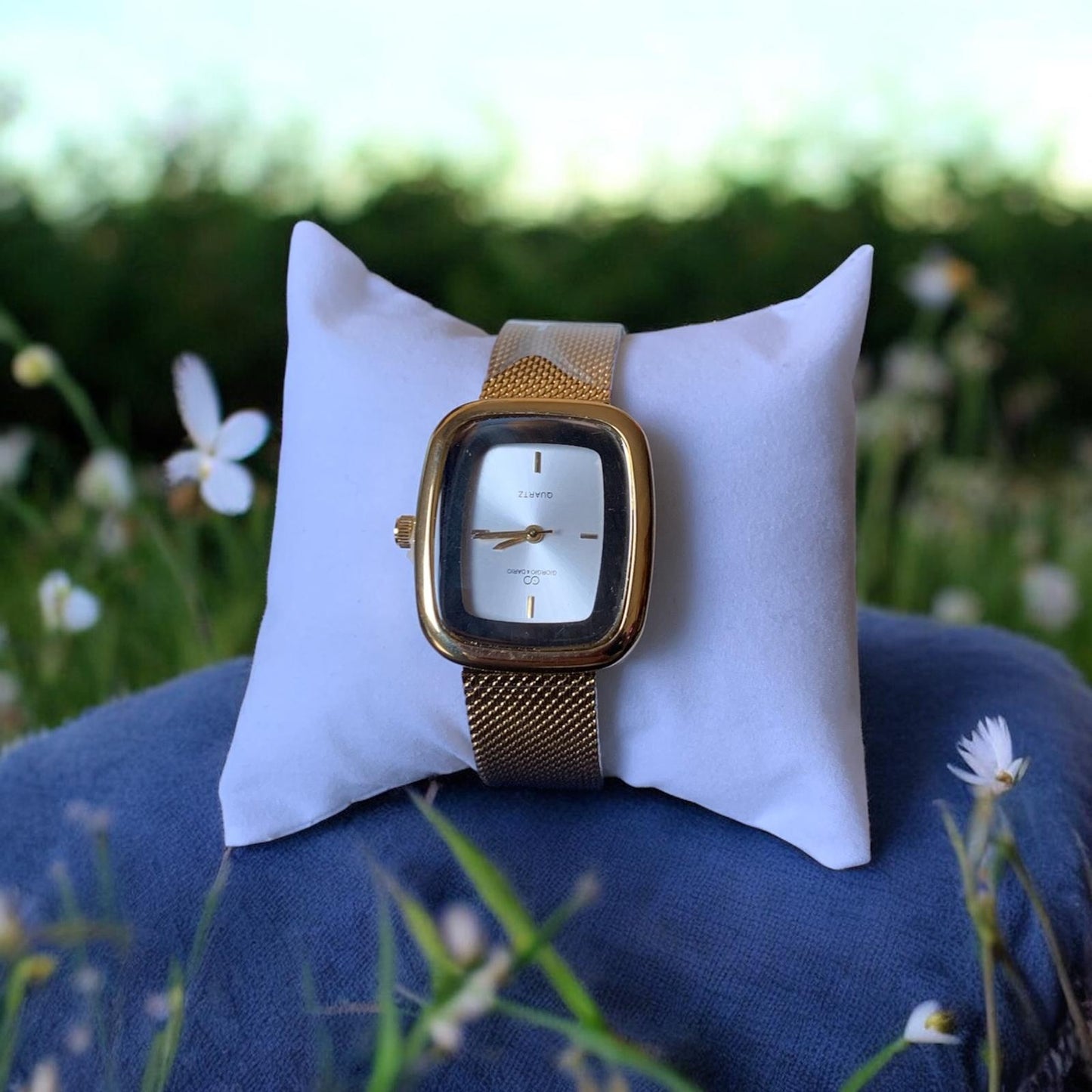 Relógio de Pulso com Design Retangular - 2 Cores Disponíveis