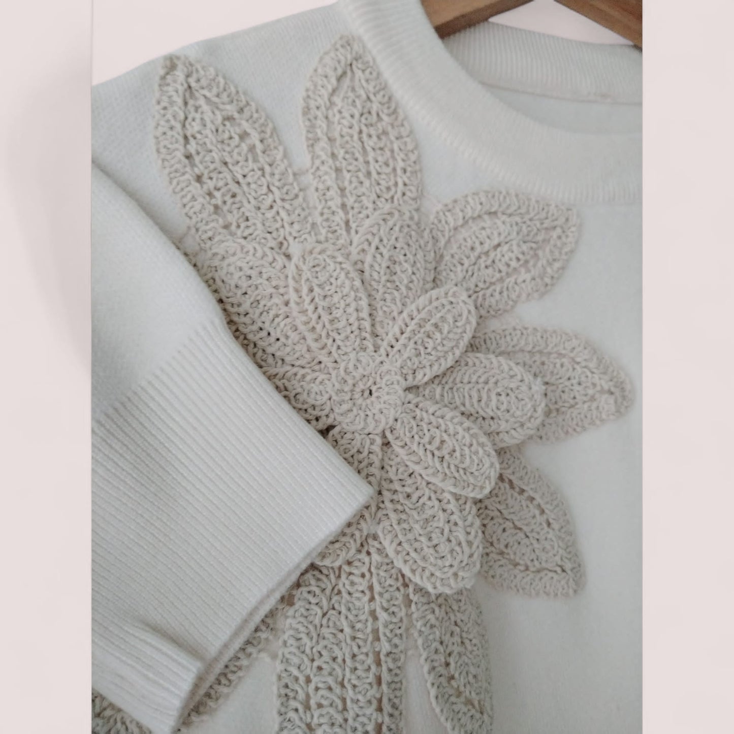 Camisola de Malha Densa e Macia - 3 Cores Disponíveis