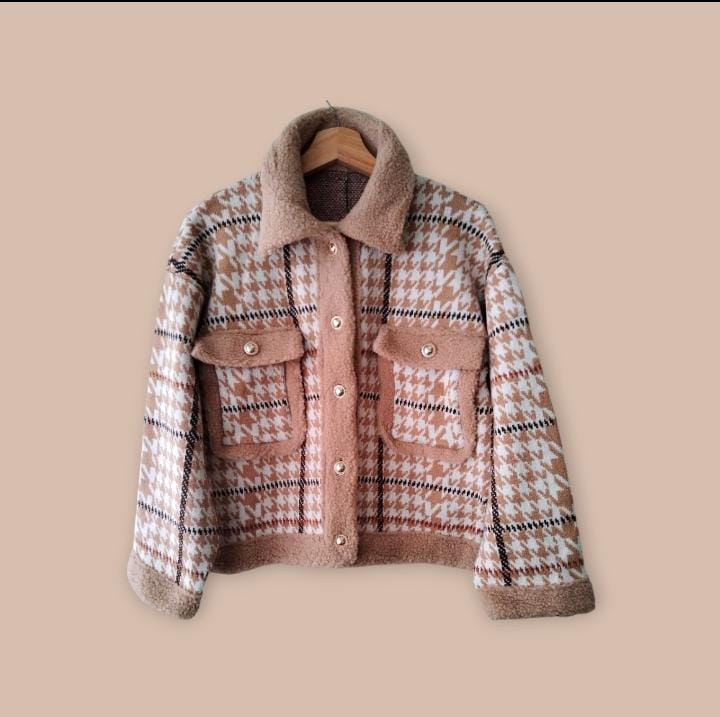 Casaco de Malha com Pelo de Borreguito - Disponível em 3 Cores