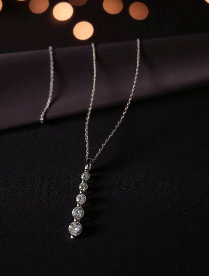 Colar Luxury com 5 Brilhantes