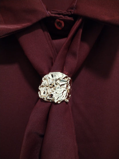 Camisa Elegante Lenço Removível - 3 Cores Disponíveis