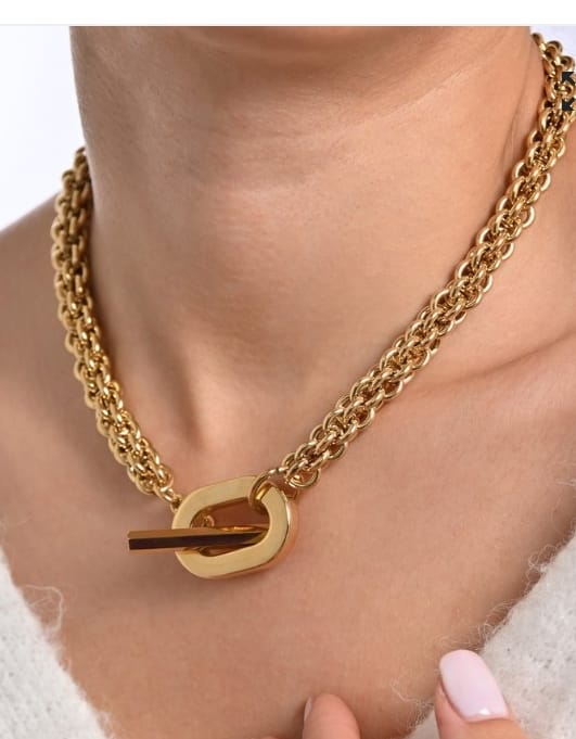 Colar Glamour com Fecho Cruzado