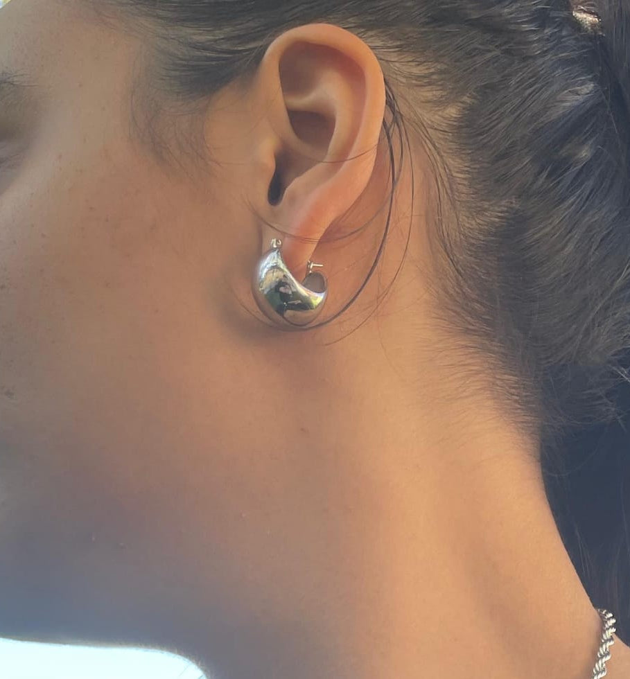 Argolas Redondas Largas - 2 Cores Disponíveis